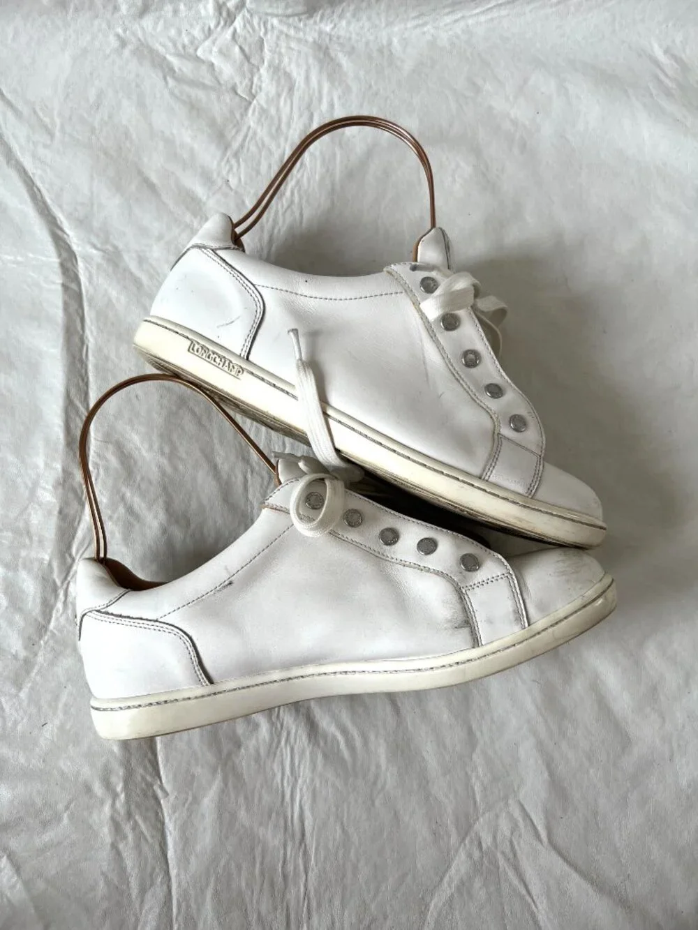 Longchamp sneakers FR 39 US 8 womens white leather lace up low top tennis shoes